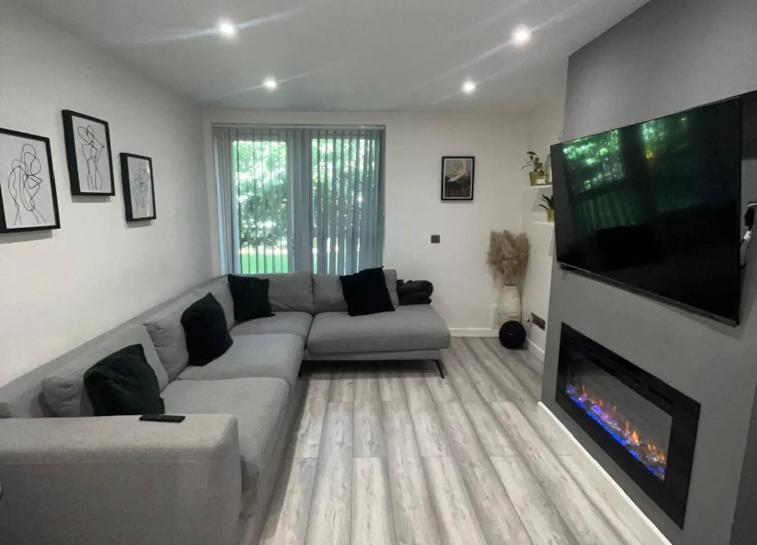 Luxury 1 Bedroom Apartment Bromley location